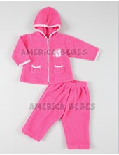 CONJUNTO DE FRISA BEBA CAMPERA FLORES Y PANTALON LISO DREAMS