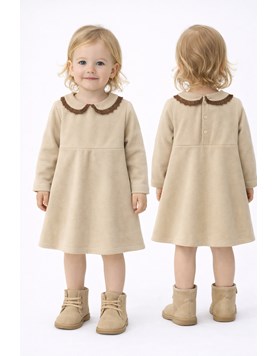 Vestido beige con puntilla en el cuello marron en montaine.Labendel