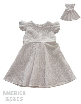 A106 VESTIDO PARA BEBA EN BRODERIE BLANCO CON VOLADOS TYG