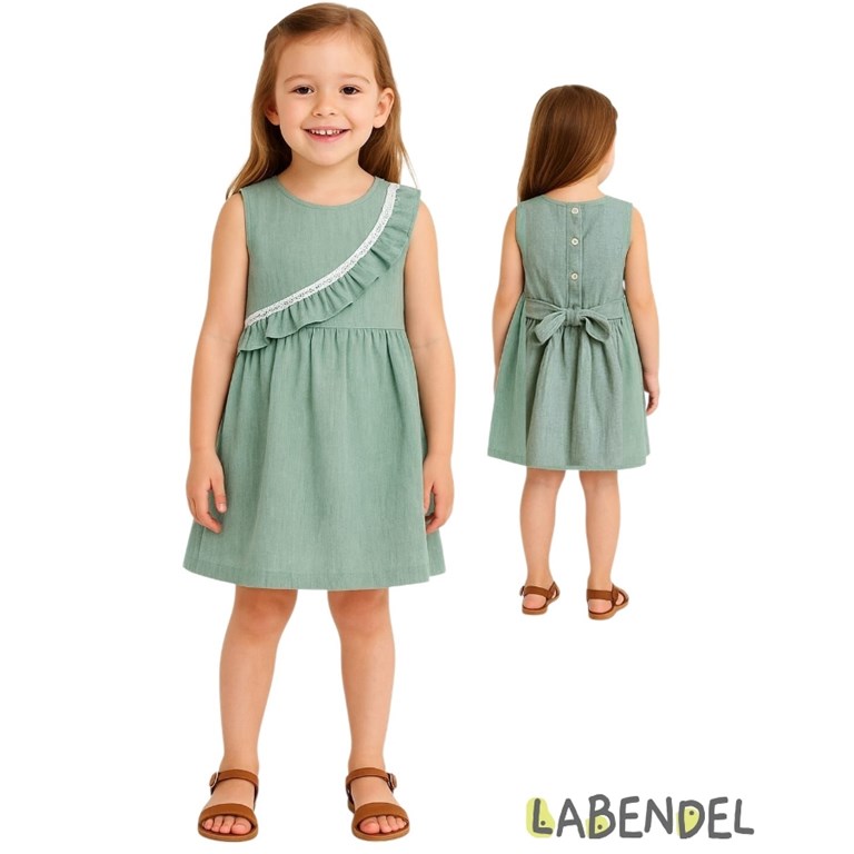 Vestido de nena verde con puntilla.Labendel