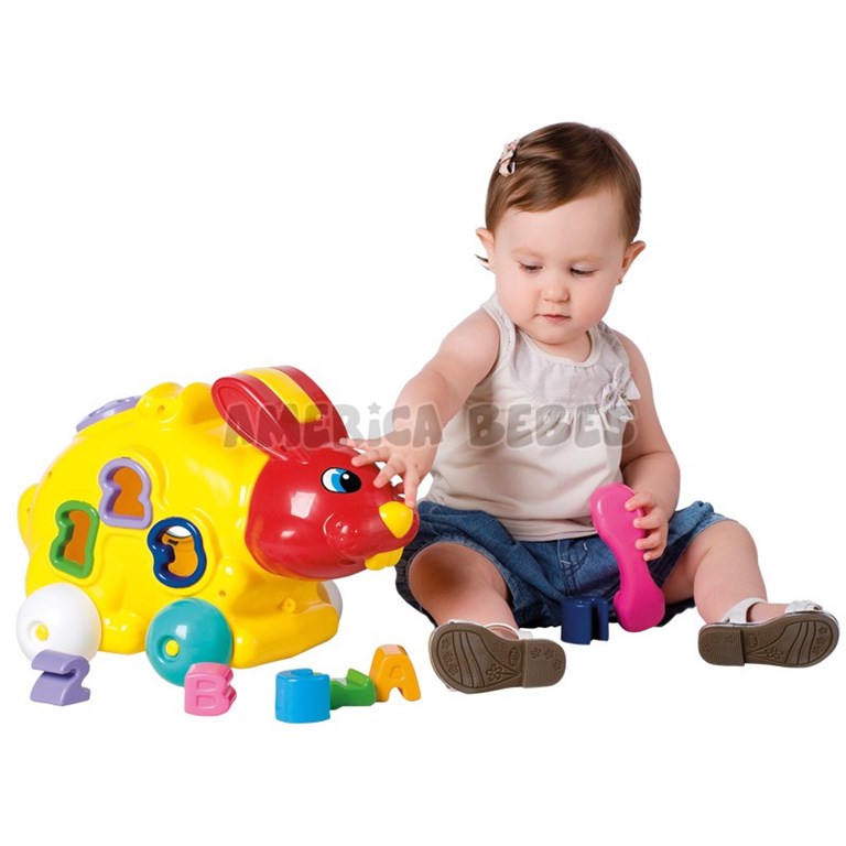 AUTO BABY CAR CON PIEZAS DIDACTICAS. CALESITA
