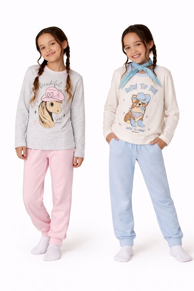 PIJAMA PARA NENA, REMERA ESTAMPA CENTRAL, PANTALON CON PUÑO LINEA: COWGIRL INTERLOCK. ELEMENTO