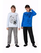 PIJAMA PARA NENE REMERA ESTAMPA FRONTAL, PANTALON CON PUÑO LINEA: URBAN SKATE INTERLOCK. ELEMENTO
