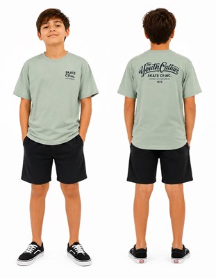 REMERA MANGA CORTA ESTAMPA SKATE CO INC. FLIRTY