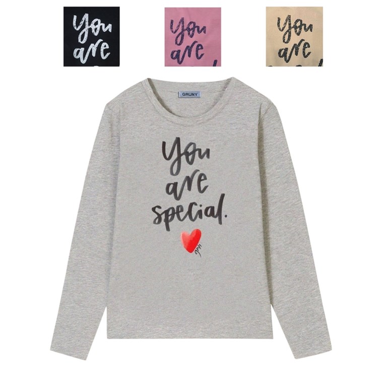 REMERA NENA MANGA LARGA  ESTAMPA 'YOU ARE SPECIAL'. GRUNY