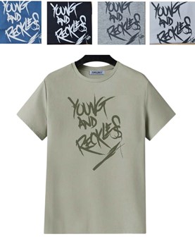 REMERA MANGA CORTA PARA NIÑO ESTAMPA 'YOUNG AND RECKLESS'. GRUNY