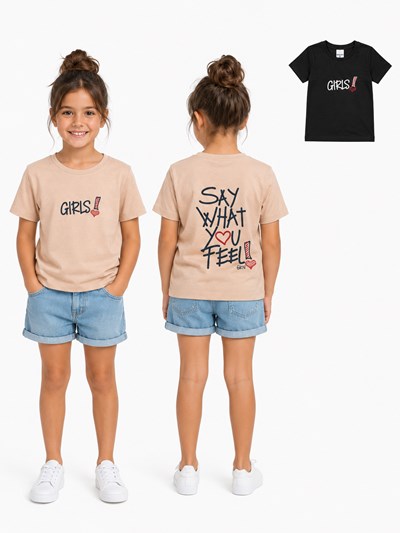 REMERA NENA MANGA CORTA ESTAMPA FRONTAL 'GIRLS', ESPALDA 'SAY WHAT....'. GRUNY