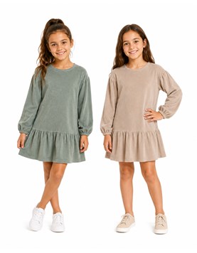 Vestido de nena, en pana de punto . Gepetto