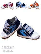 ZAPATILLA PARA BEBES ACORDONADA COMBINADA CON TIRA ESTRELLA TALLES S M L ARWIN