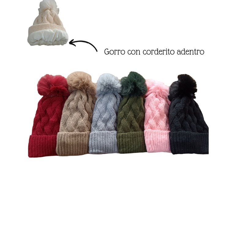 GORRO NENA TRENZA Y POMPON CON PIELCITA ADENTRO. MEDIDAS APROX: 4 A 12 AÑOS.