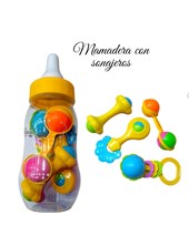 3838A-45 MAMADERA TIPO ALCANCIA CON SONAJEROS ADENTRO