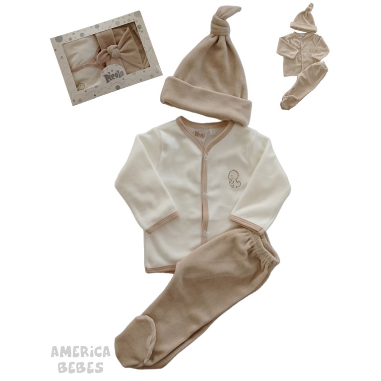 SET AJUAR 3 PIEZAS EN PLUSH PARA BEBE ESTAMPADO DINOSAURIOS CONTIENE SAQUITO PANTALON Y GORRO PICOLO - America Bebes SET AJUAR 3 PIEZAS EN PLUSH PARA BEBE ESTAMPADO DINOSAURIOS CONTIENE SAQUITO PANTALON Y GORRO PICOLO - America Bebes