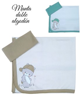 Mantilla doble con babita. Picolo