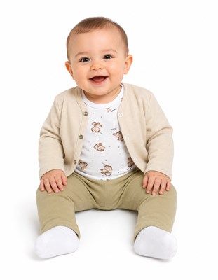 Conjunto de saquito mnga larga body manga corta y pantalon estampado monitos piccolo