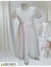 Vestido managa corta organaza, dos flores de razo en cintura