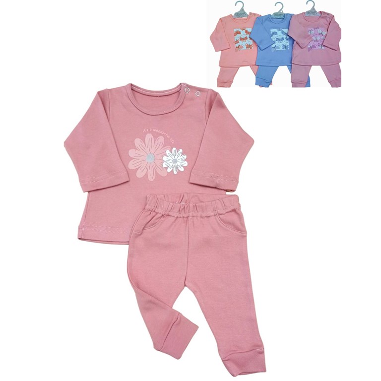 Conjunto de camiseta en interlock liso con estampa central combinado con pantalon al tono colores de nena dreams