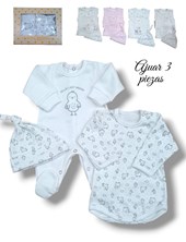 Set de enterito en interlock liso con estampa central combinado con body y gorrito animalitos colores unisex nena y varon dreams