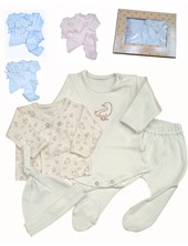 Set de ranita gorro y body en interlock liso con bordado central combinado con batita estampada animalitos colores unisex nena y varon dreams