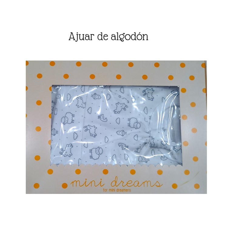 SET AJUAR 3 PIEZAS  BODY RANITA GORRO  ESTAMPADA. DREAMS