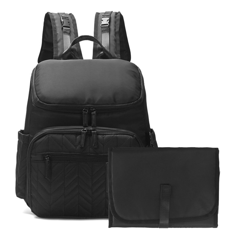 MOCHILA MATERNAL NEGRA CON CAMBIADOR MATELASSE. 36X29X16 CM