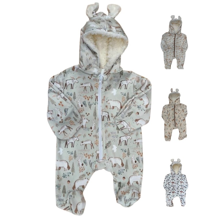 astronaura de plush estampado forrado en corderito con cierre cocomiel