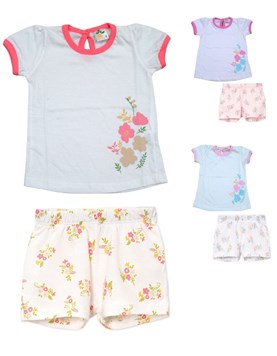 Pijama remera c/estampa y short flores. Naranjo