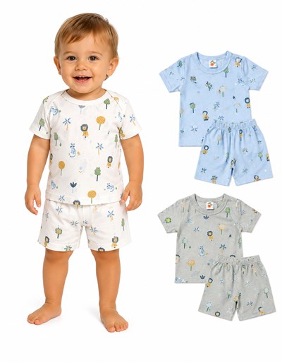 PIJAMA BEBE REMERA MANGA CORTA Y SHORT ESTAMPA SAFARI. NARANJO