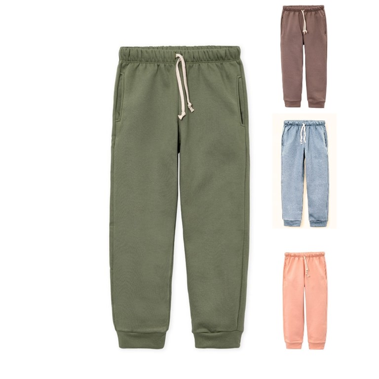 Pantalon frisa con bolsillos.Naranjo