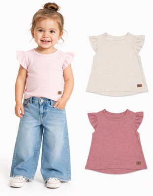 REMERA  PARA BEBA CON VOLADOS EN HOMBROS. GAMISE