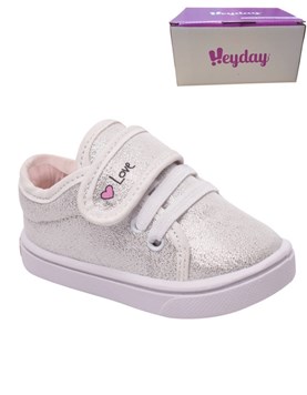 A.240 blanca zapatilla con abrojo y cordon love heyday