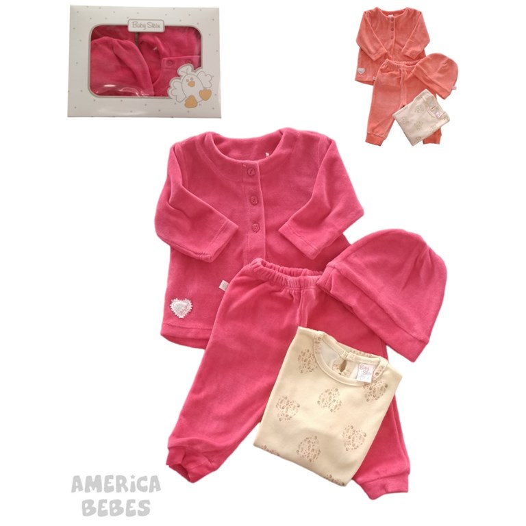 SET AJUAR 4 PIEZAS PLUSH PARA BEBE CONTIENE SAQUITO BODY PANTALON Y GORRITO SKIN