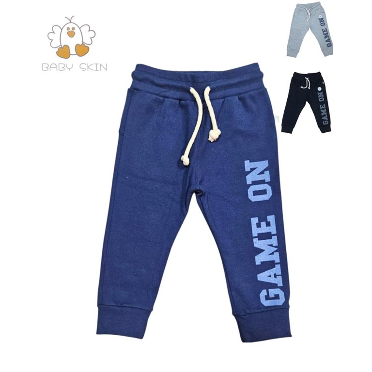 PANTALON DE BEBE ESTAMPA GAME ON BABY SKIN