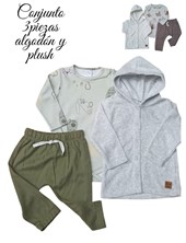 CONJUNTO 3PZS PLUSH SAQUITO CON CAPUCHA, BODY Y PANTALÓN. BABY SKIN