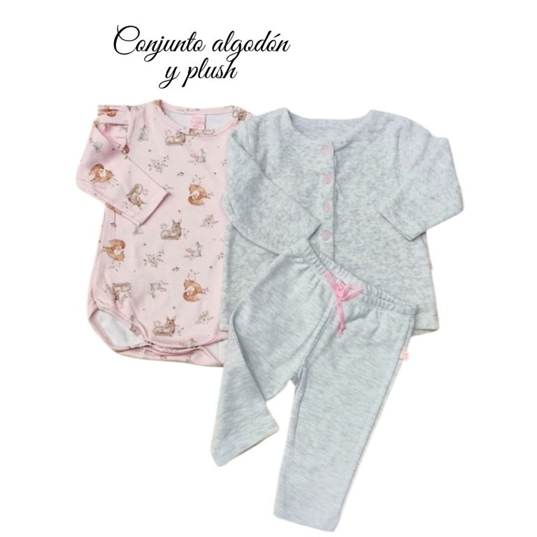 CONJUNTO 3 PZS PLUSH SAQUITO, BODY Y PANTALÓN. BABY SKIN