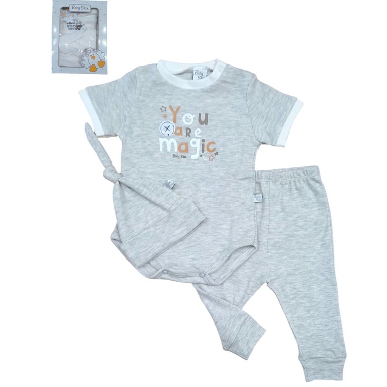 Set 3 piezas unisex de body mas pantalon y gorro.Baby skin