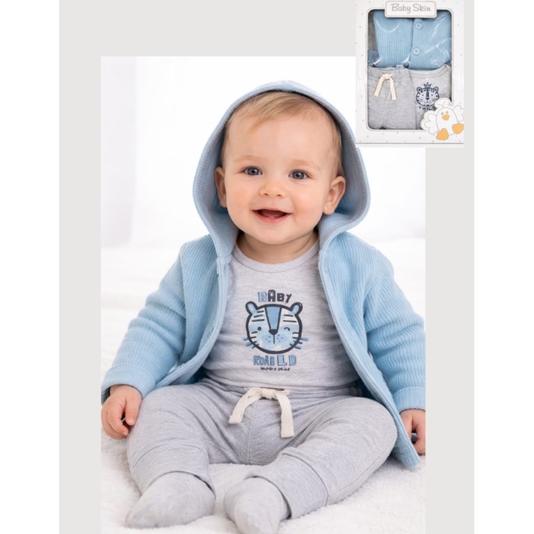 Set de ajuar 3 piezas algodon saquito body y pantalon.Baby skin