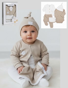 Set de 5 piezas en algodon neutro saquito,body,pantalon,gorro.Baby Skin