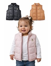 CHALECO PARA BEBA, MATELASSE CON RECORTES. SKIN