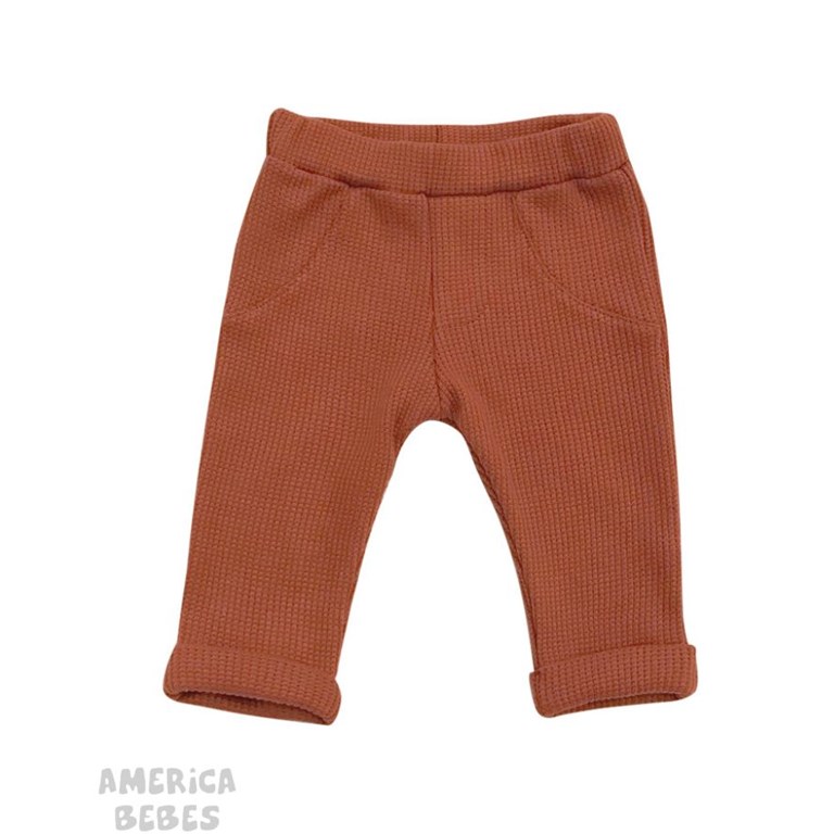 PANTALON DE ALGODON CON TEXTURA. PILIM