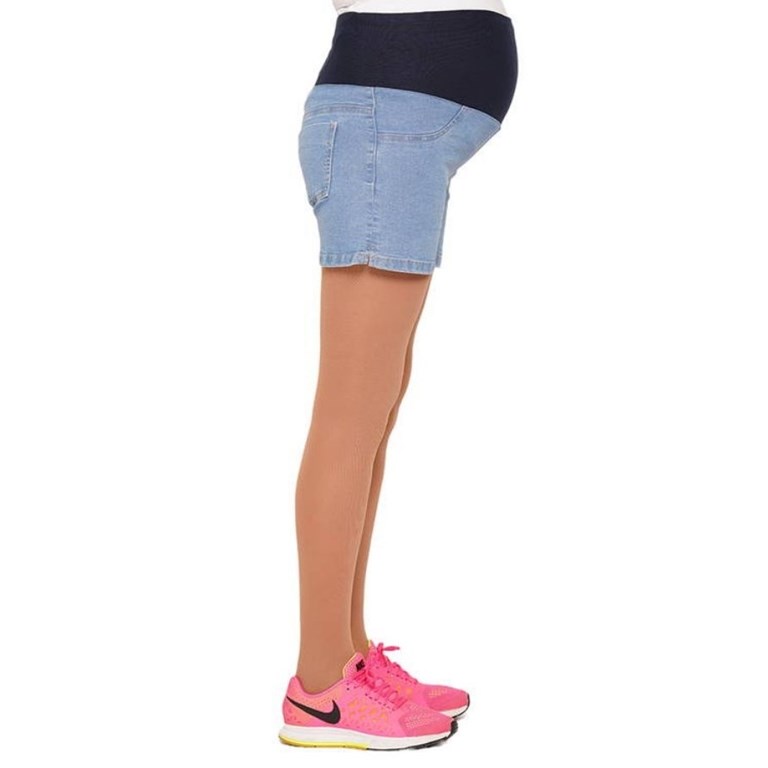 Short de jean elastizado celeste con faja elastizada de algodon.Que sera