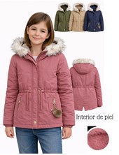 Campera tipo tapado de gabardina con piel adentro con multiples cierres y cordones. Importada. Colores: Rosa bebe - Marino - Verde militar - Camel -