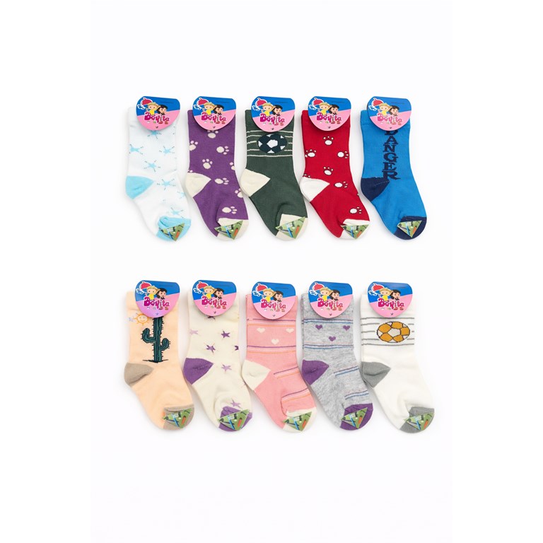 Media de algodon rayado.Boyita