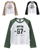REMERA DE NENA MANGA LARGA RANGLAN ESTAMPA 'BOSTON'. BABY WAY