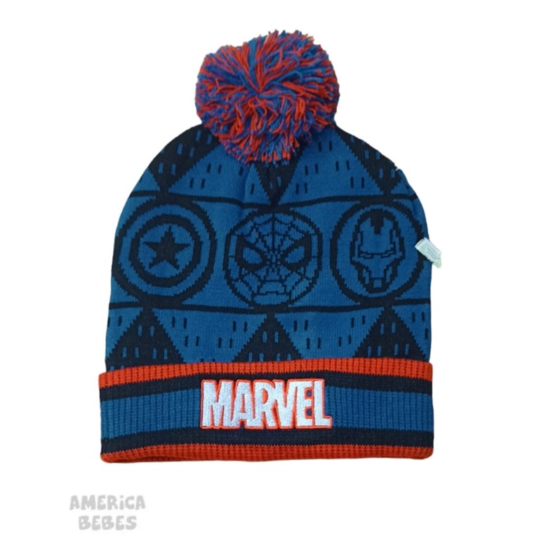 DAV 6394 GORRO TEJIDO CON POMPOM AVENGERS DISNEY