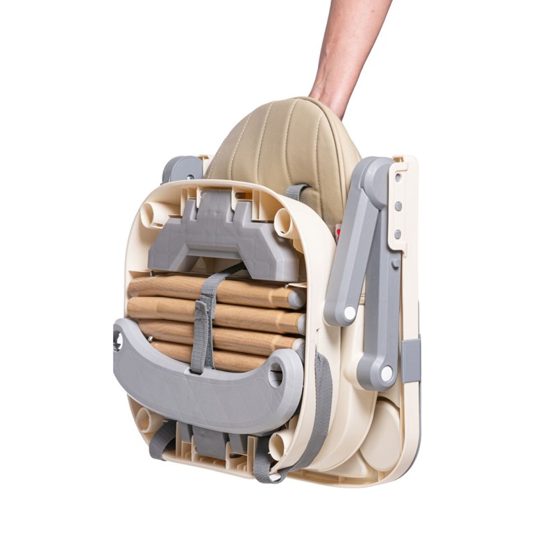 silla de comer con tapozadp de ecocuero 3 en 1 :alta baja y booster embalaje:1caja love
