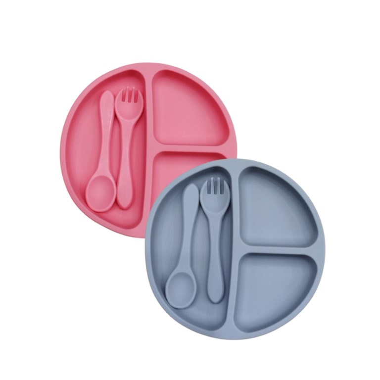Plato de silicona con cuchara y tenedor incluye sopapa con gran adhesion. Love
