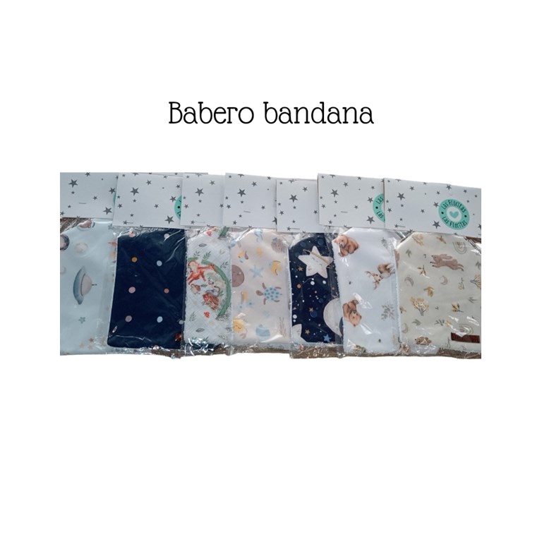 Babero BA10 bandana estampado. Colores surtidos. Las Floritas