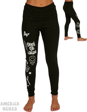 CALZA LARGA PARA NIÑA ESTAMPADA GRAFITTIS SENDME LIKES COMPACTO