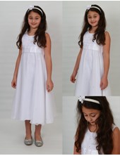 Vestido corte princesa sin manga con apliques de perlas plateadas y faja tablita en cintura. Children Dior