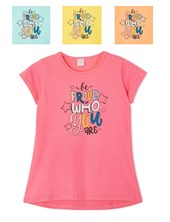 REMERA DE NIÑA CON ESTAMPA LETRAS RUABEL